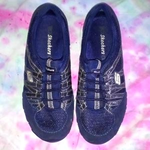 Skechers slip ons